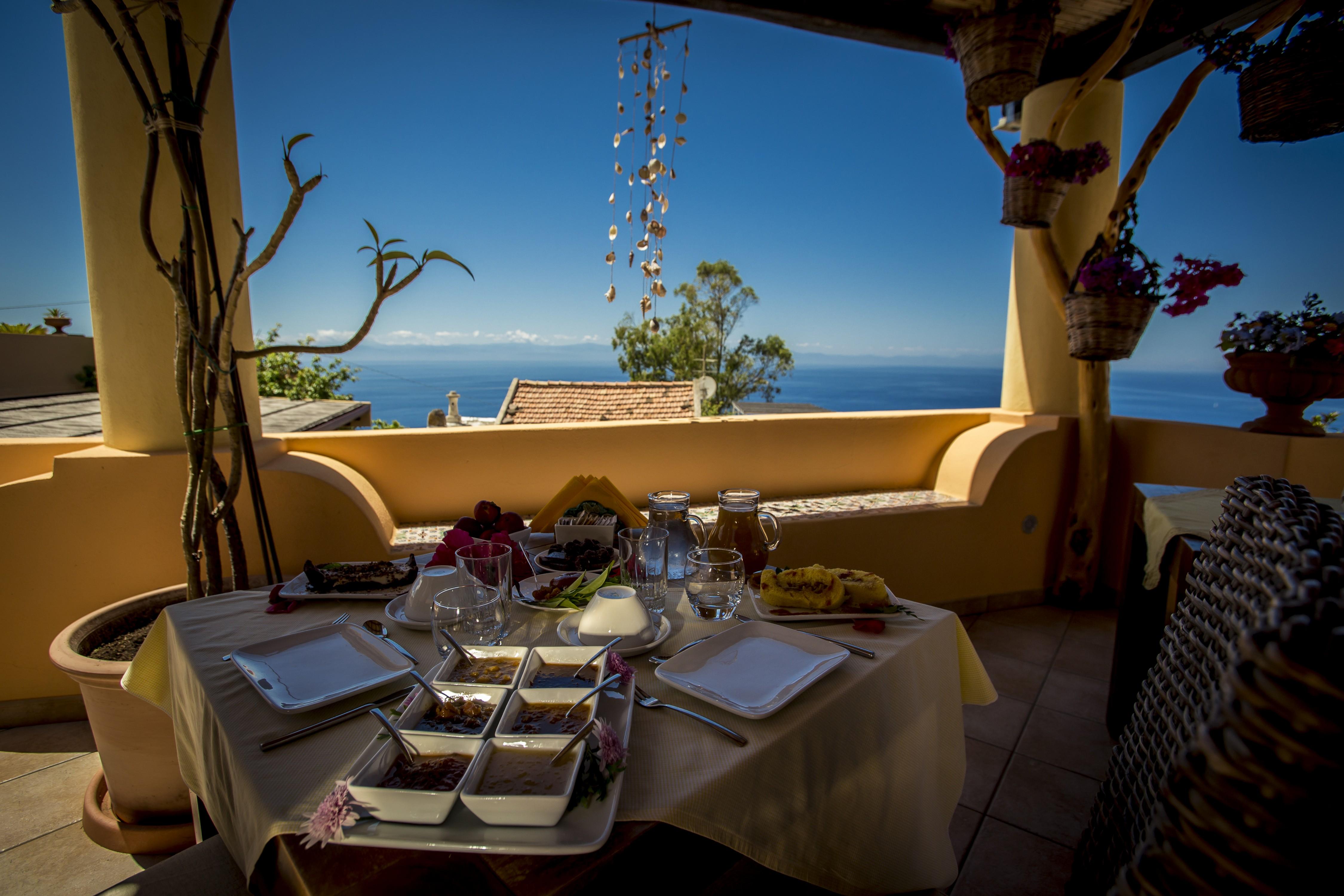 Resort Al Belvedere Salina Leni Екстериор снимка