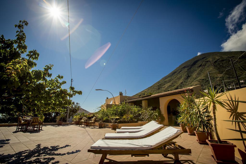 Resort Al Belvedere Salina Leni Екстериор снимка