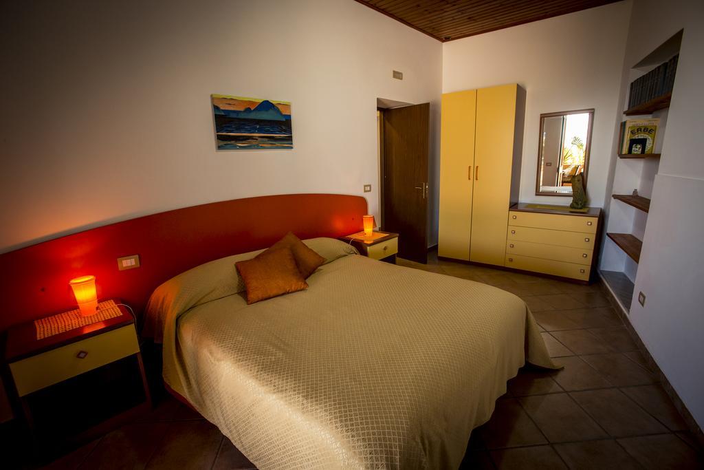 Resort Al Belvedere Salina Leni Екстериор снимка